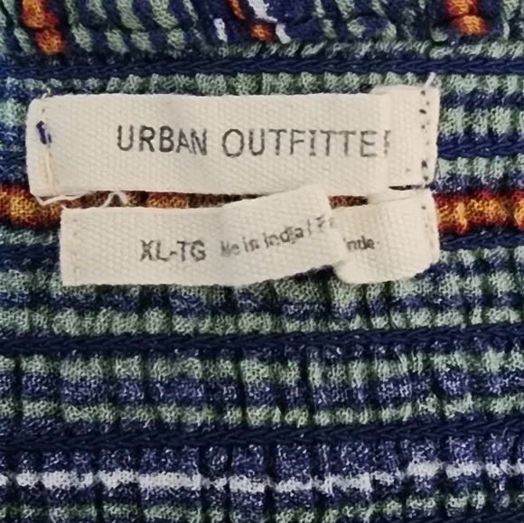 Urban Outfitters, Strapless, Jumper. Size XL - Picture 4 of 4